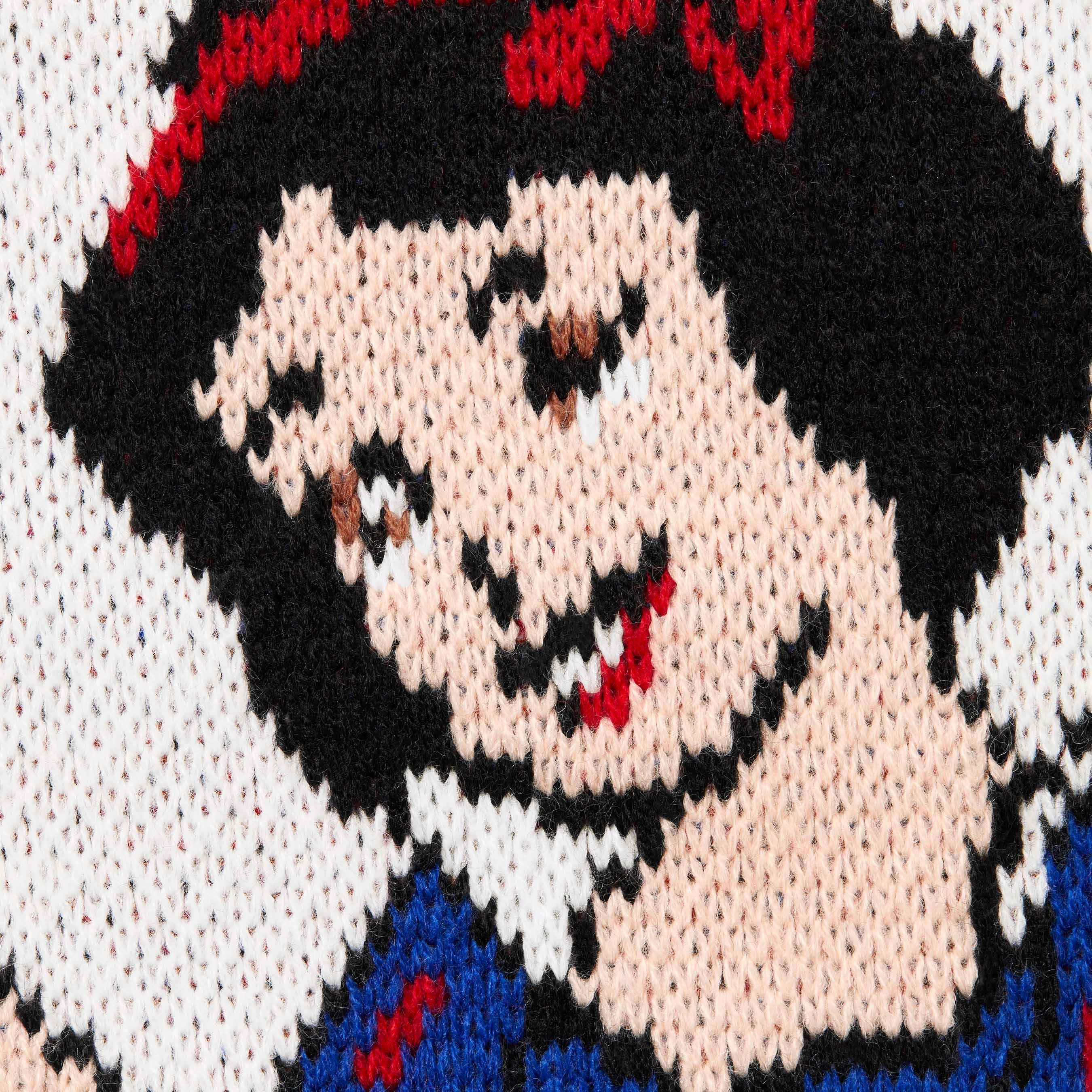 Snow White Sweater view 2